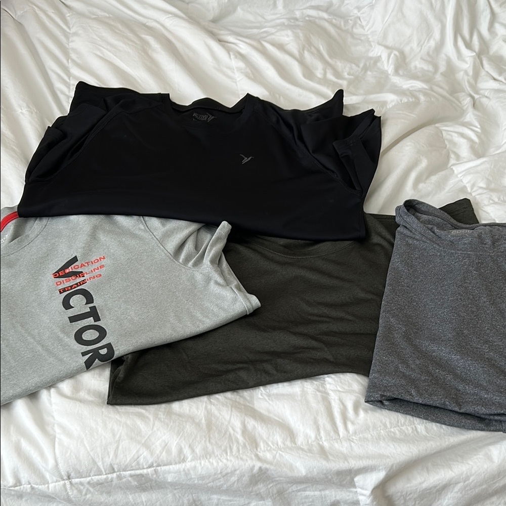 Old Navy men’s core active tees